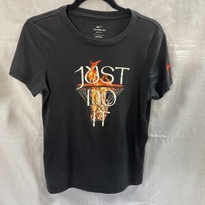 The Nike Tee Just Do It Womens Dri Fit T Shirt Medium